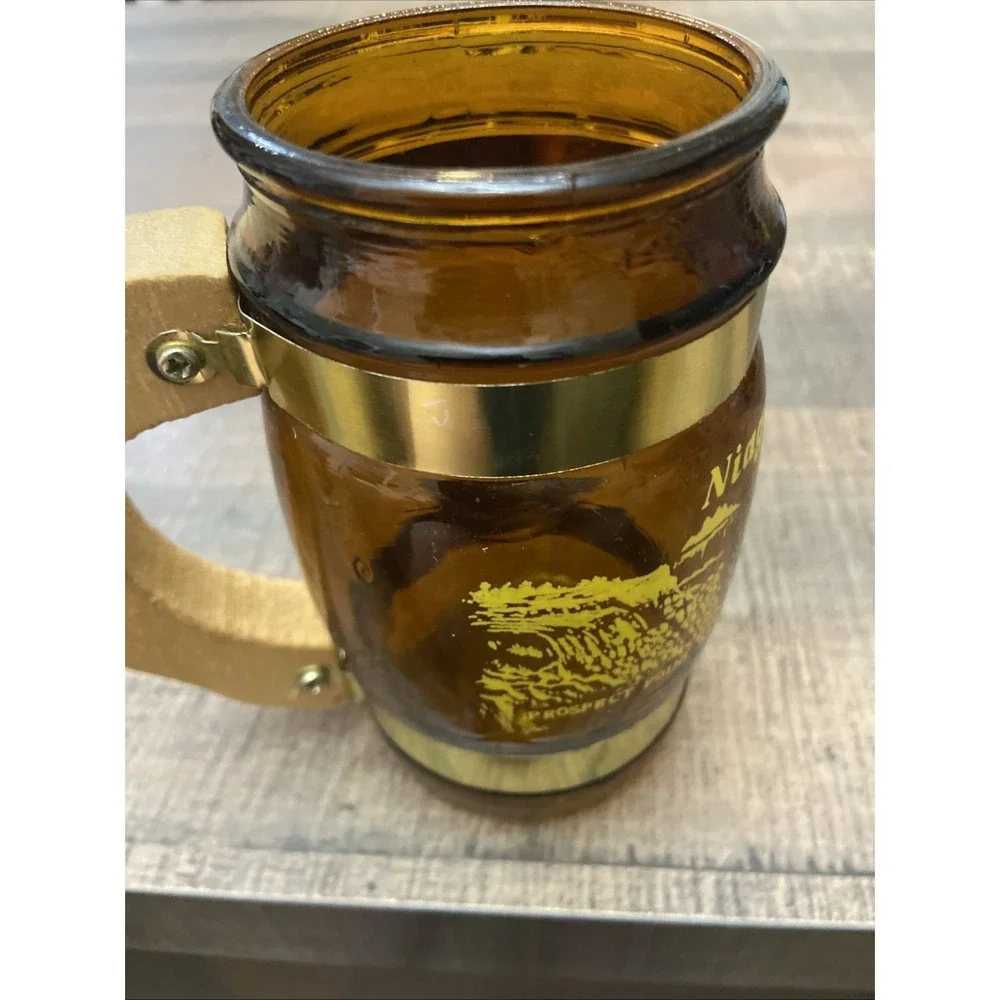 Vintage Niagara Falls, Canada Souvenir Wood Handled‎ Collectible Drinking Mug